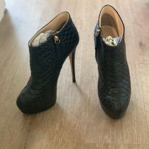 Giuseppe zanotti booties